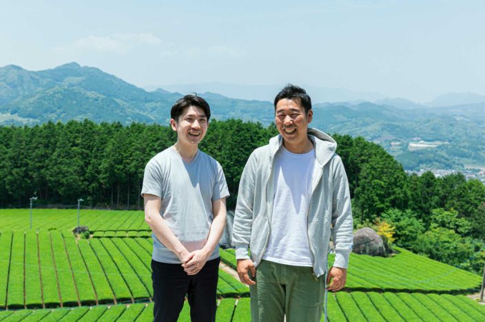 大村屋 嬉野とゲストをつなぐ。 その橋渡し役を 旅館として担っていく。